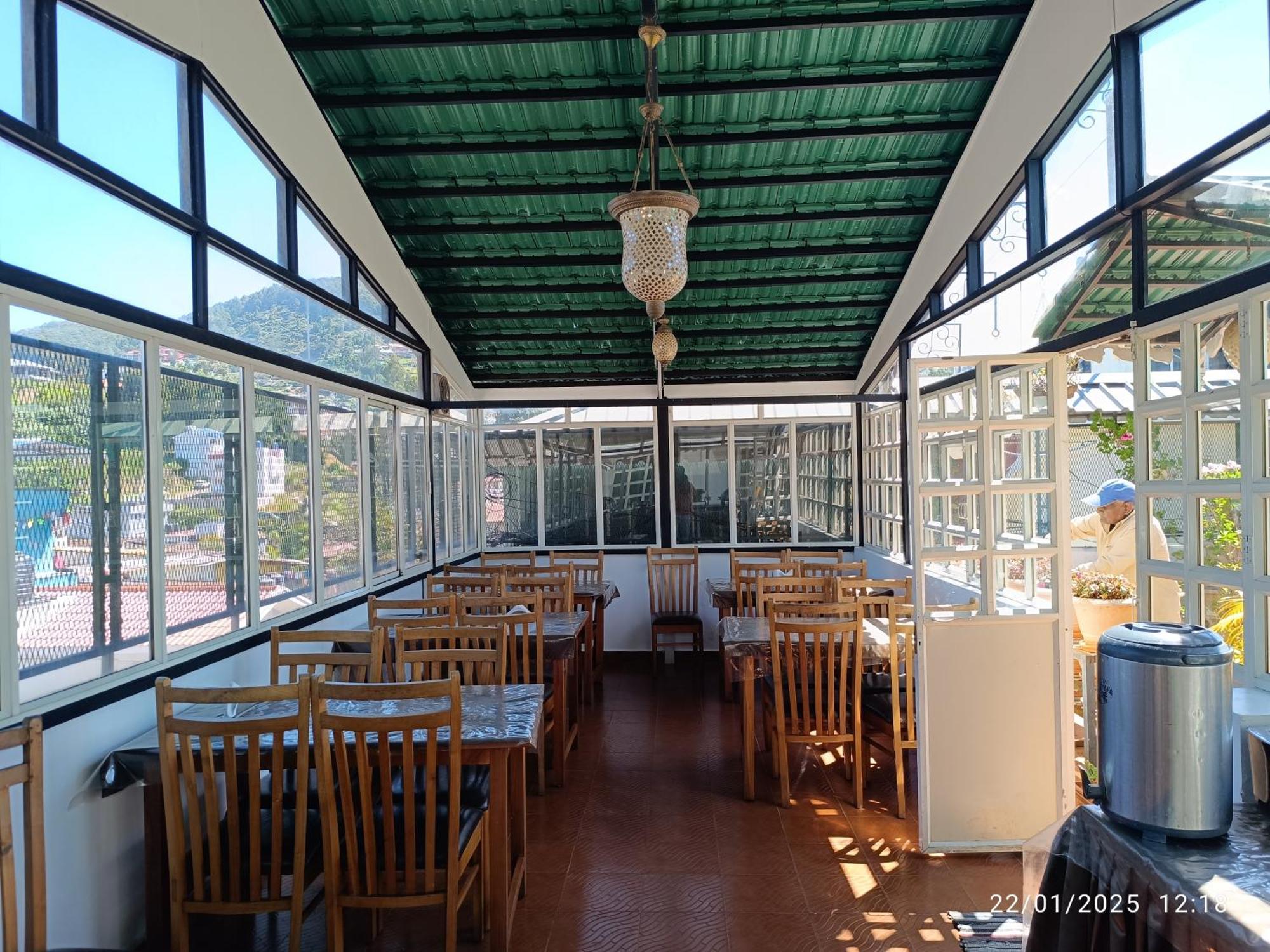 Garden Manor Hotel Ooty Bagian luar foto