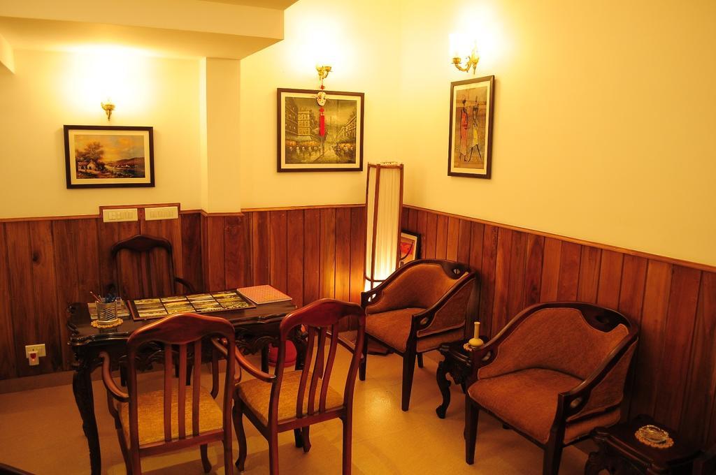 Garden Manor Hotel Ooty Bagian luar foto