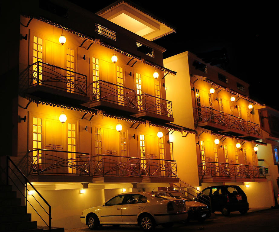 Garden Manor Hotel Ooty Bagian luar foto