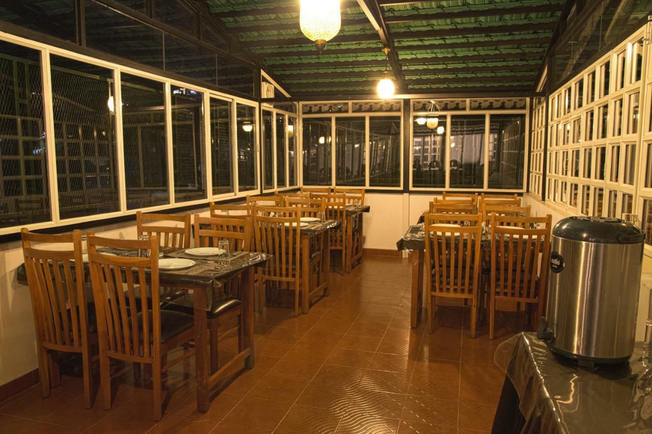 Garden Manor Hotel Ooty Bagian luar foto
