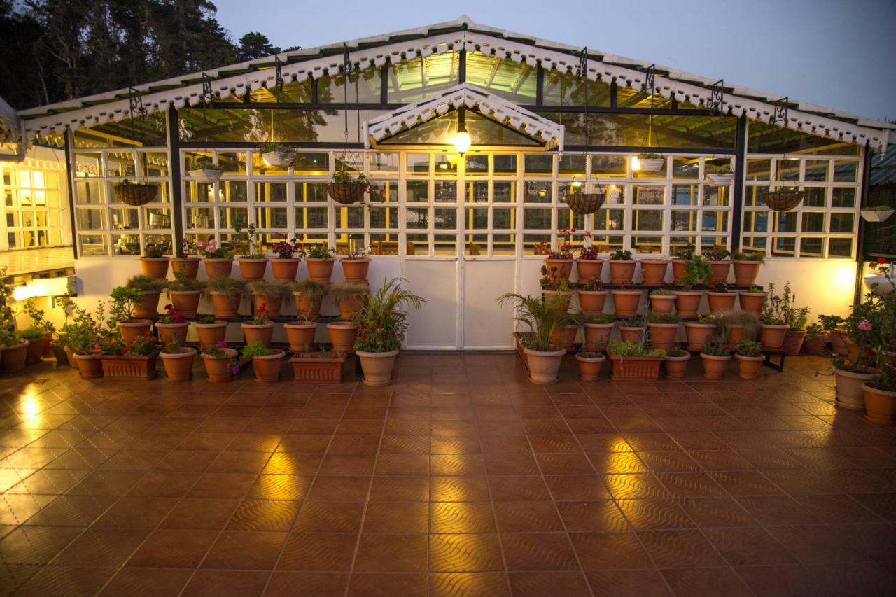Garden Manor Hotel Ooty Bagian luar foto